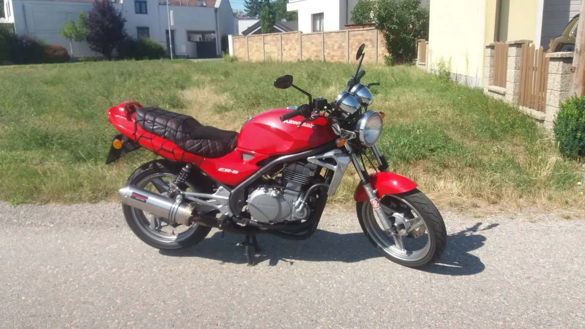 Kawasaki ER