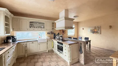 6-Zimmer-Immobilie kaufen in Bruck an der Leitha – 223 m², € 1.995.000 – Bild 2 von 11