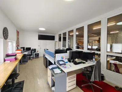 Gewerbeimmobilie mieten in Urfahr-Umgebung – 430 m², € 2.100 – Bild 2 von 5