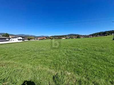 Grundstück kaufen in Feldkirchen – 949 m², € 138.000
