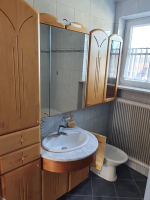 6-Zimmer-Gewerbeimmobilie mieten in Linz Land – 176 m², € 2.200 – Bild 6 von 29