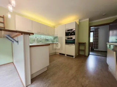 7-Zimmer-Haus kaufen in Kitzbühel – 220 m², € 770.000 – Bild 4 von 6