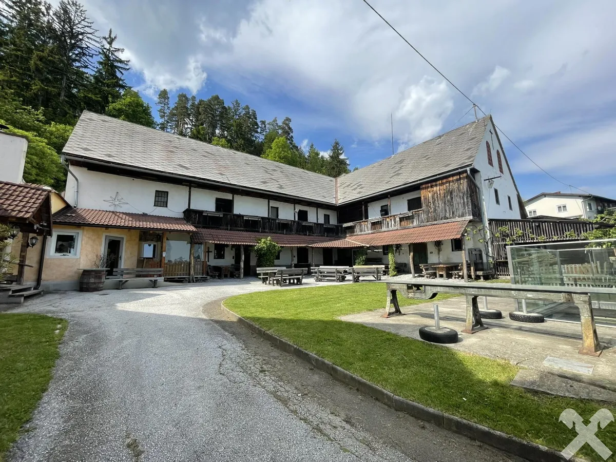 Mit Geschichte und Zukunft! Ehemalige Gastwirtschaft in Traumaussichtslage in Rinnegg - Veduta 3