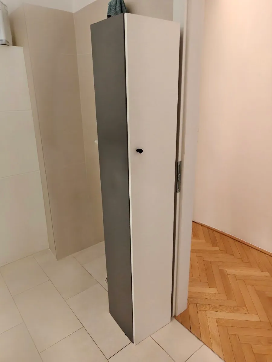 IKEA NYSJÖN Hochschrank für Badezimmer 30x190 cm, € 30,- (1060 Wien)