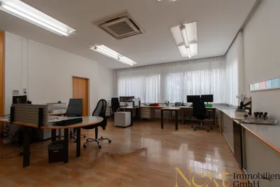5-Zimmer-Gewerbeimmobilie mieten in Linz – 233 m², € 2.827 – Bild 7 von 18