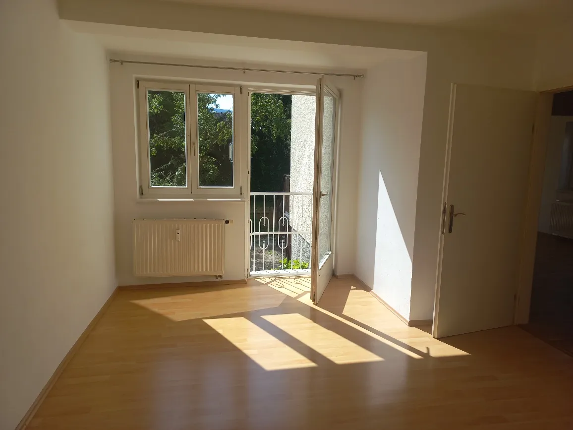 Schöne und ruhige 3- Zimmer Wohnung in Salzachnähe - Widok 2
