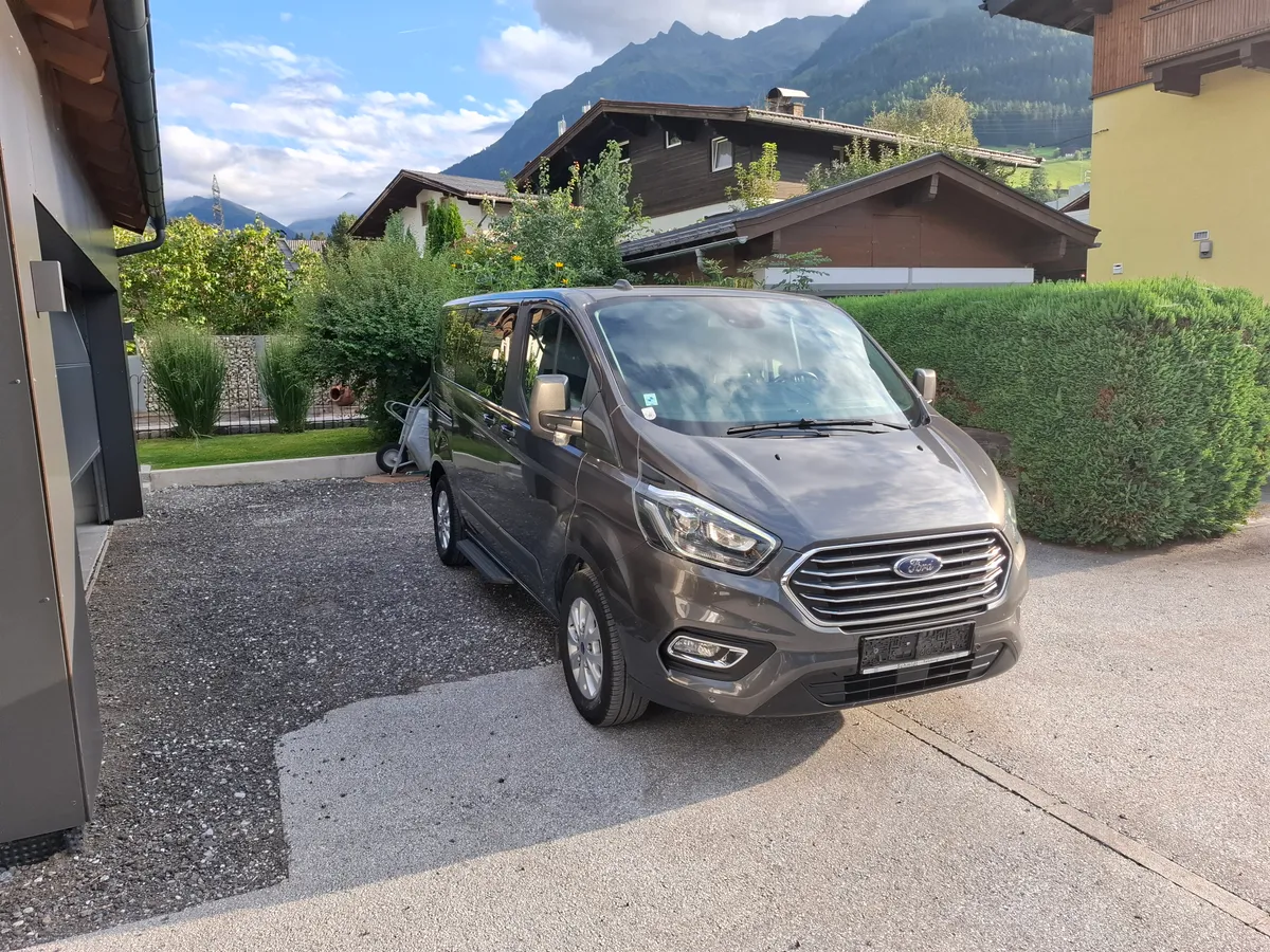 Ford Tourneo