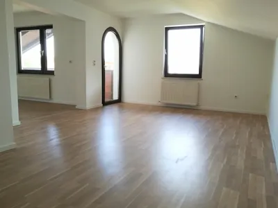 3-Zimmer-Wohnung mieten in Linz Land – 95 m², € 984 – Bild 3 von 8