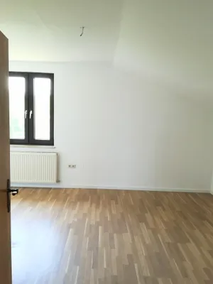 3-Zimmer-Wohnung mieten in Linz Land – 95 m², € 984 – Bild 5 von 8