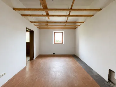 9-Zimmer-Haus kaufen in Wiener Neustadt Land – 190 m², € 220.000 – Bild 9 von 12