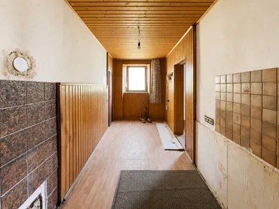 9-Zimmer-Haus kaufen in Wiener Neustadt Land – 190 m², € 220.000 – Bild 8 von 12