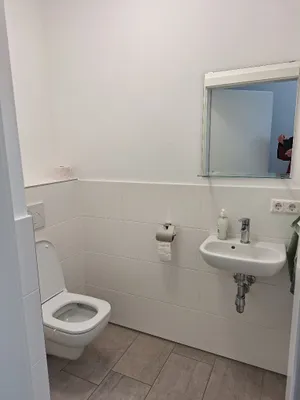 2-Zimmer-Gewerbeimmobilie mieten in Graz-Umgebung – 122 m², € 1.890 – Bild 6 von 6