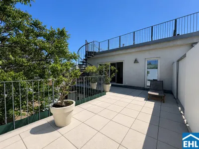Traumhafte 4-Zimmer-Wohnung mit Dachterrasse beim Augarten