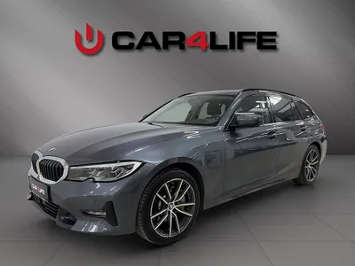 BMW 3er-Reihe 330e PHEV xDrive Touring Aut. Panorama*ACC*Head...