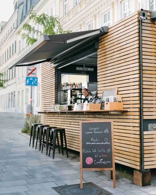 Gewerbeimmobilie mieten in Wien – 24 m², € 226