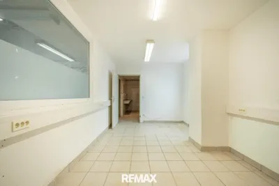 Gewerbeimmobilie mieten in Salzburg-Umgebung – 551 m², € 4.442 – Bild 9 von 19