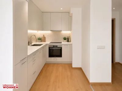 Ruhige 2-Zimmerwohnung mit Balkon in den Innenhof – Bild 3