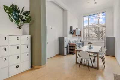 16-Zimmer-Immobilie kaufen in Wien – 595 m², € 2.490.000 – Bild 2 von 13