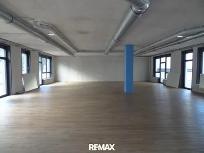 Gewerbeimmobilie mieten in Kufstein – 634 m², € 6.182 – Bild 2 von 2