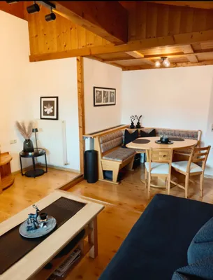 2-Zimmer-Wohnung mieten in Kitzbühel – 48 m², € 900 – Bild 2 von 9