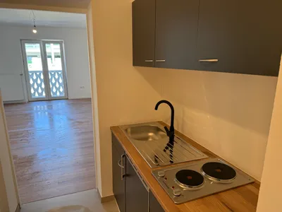 1-Zimmer-Wohnung mieten in Wiener Neustadt – 28 m², € 600 – Bild 2 von 5