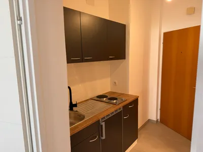 1-Zimmer-Wohnung mieten in Wiener Neustadt – 28 m², € 600 – Bild 3 von 5