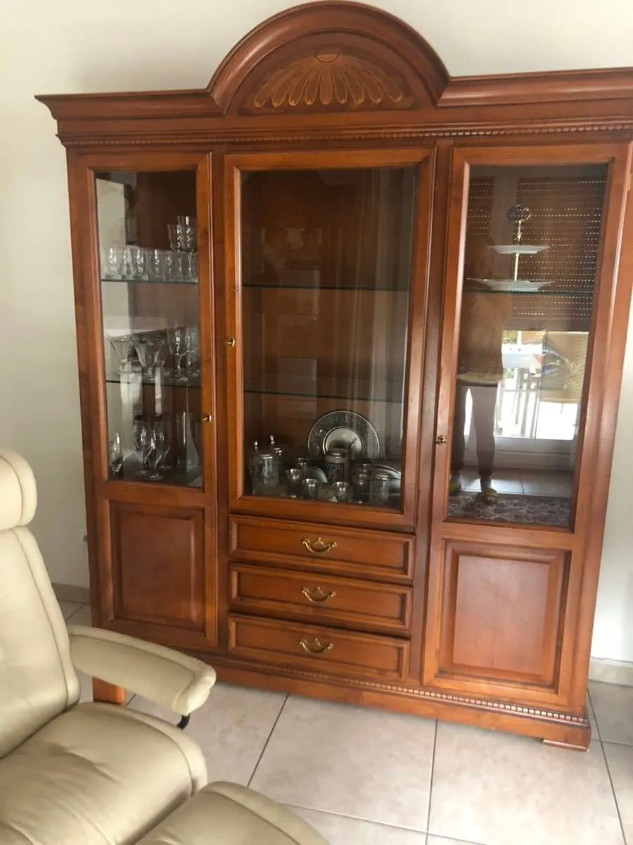 Stilmöbel Vitrine Kirschholz, € 250,- (6232 Münster)
