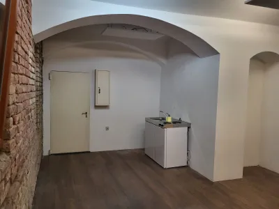 2-Zimmer-Gewerbeimmobilie mieten in Wien – 44 m², € 396 – Bild 5 von 12