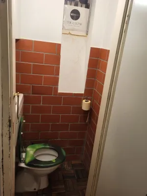 2-Zimmer-Gewerbeimmobilie mieten in Wien – 44 m², € 396 – Bild 10 von 12