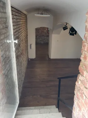 2-Zimmer-Gewerbeimmobilie mieten in Wien – 44 m², € 396 – Bild 4 von 12