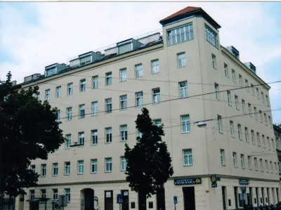 Gewerbeimmobilie mieten in Wien – 246 m², € 3.200 – Bild 1 von 33