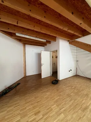 Gewerbeimmobilie mieten in Kirchdorf an der Krems – 140 m², € 1.800 – Bild 7 von 8