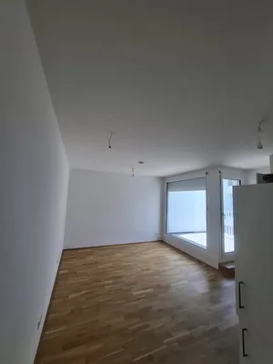 Hübsche 2 Zimmer Wohnung zu vermieten – Bild 3