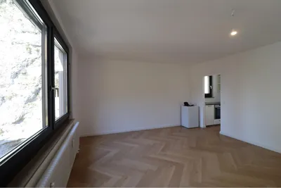 1-Zimmer-Wohnung mieten in Salzburg Stadt – 31 m², € 889 – Bild 3 von 11