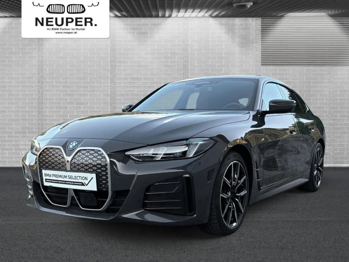 BMW i4