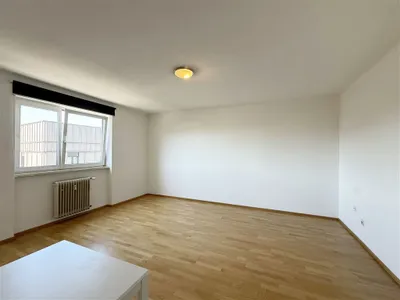 1-Zimmer-Wohnung mieten in Salzburg Stadt – 29 m², € 698 – Bild 3 von 12