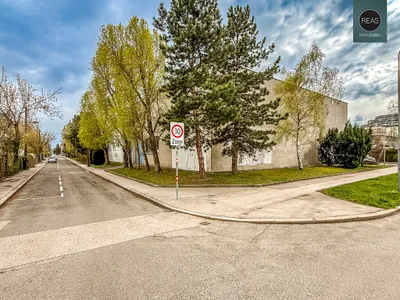 Gewerbeimmobilie mieten in Wien – 1 300 m², € 9 – Bild 19 von 26