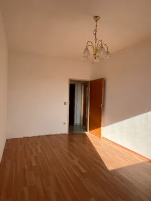2-Zimmer-Wohnung kaufen in Mödling – 52,1 m², € 170.000 – Bild 8 von 17