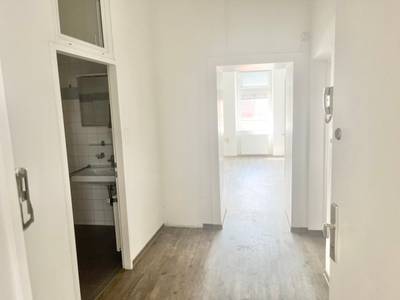 Großzügige 2-Zimmer-Altbauwohnung mit 78 m² - Nähe U1 Keplerplatz