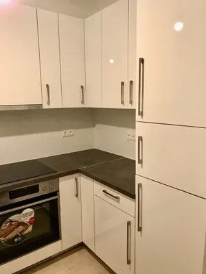 Hübsche, sonnige 2-Zimmerwohnung mit Grünblick, kleine Loggia, Topzustand, Nähe Floridsdorfer Spitz, Linien 30 + 31, S-Bahn, U6! – Bild 2