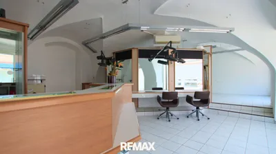 Gewerbeimmobilie mieten in Baden – 86 m², € 1.650 – Bild 2 von 12