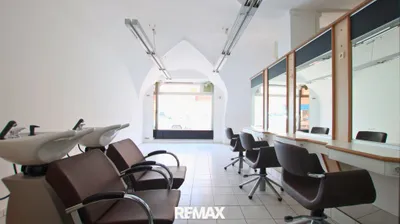 Gewerbeimmobilie mieten in Baden – 86 m², € 1.650 – Bild 9 von 12