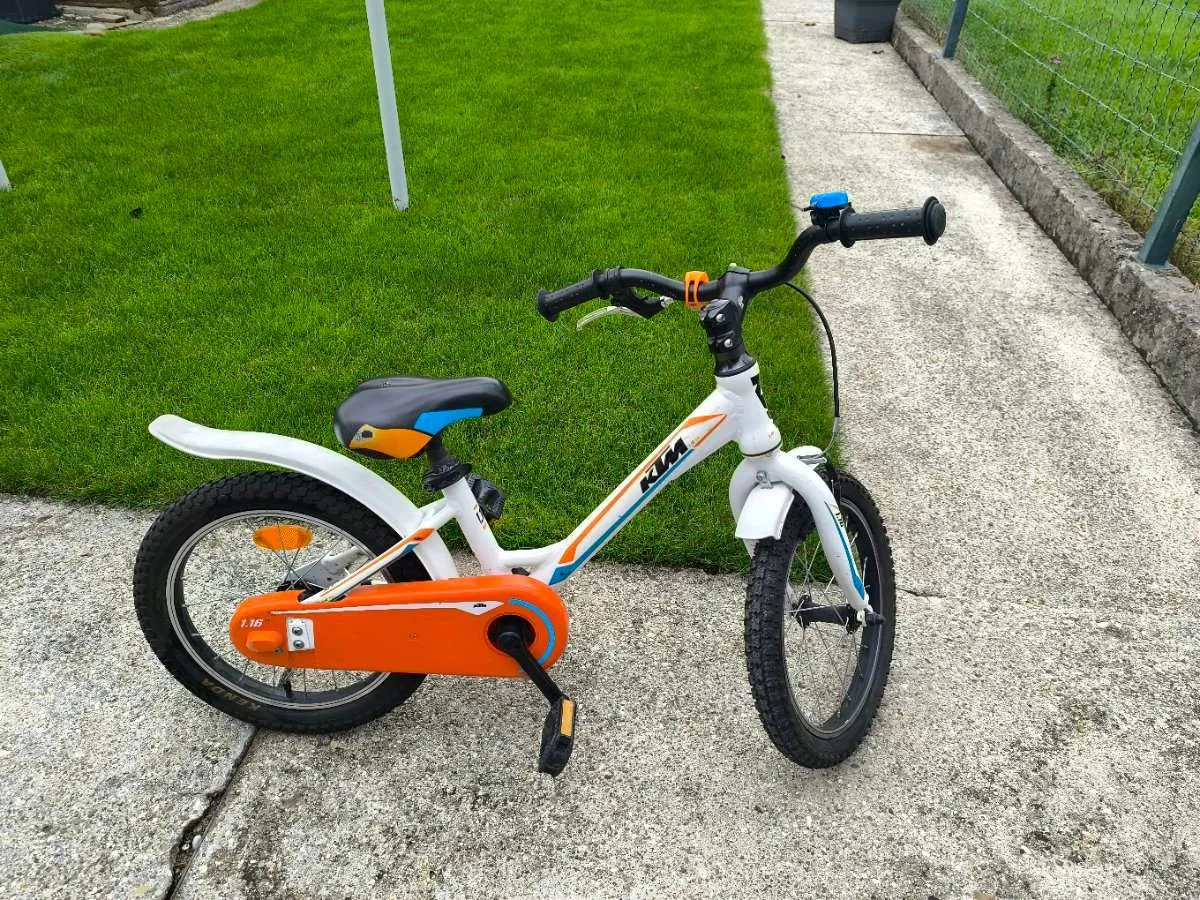 bremshebel kinderfahrrad wechseln OAK SR Set Metal Gear Solid 3 Kickbox Handschuhe Farbe:weiß glänzend