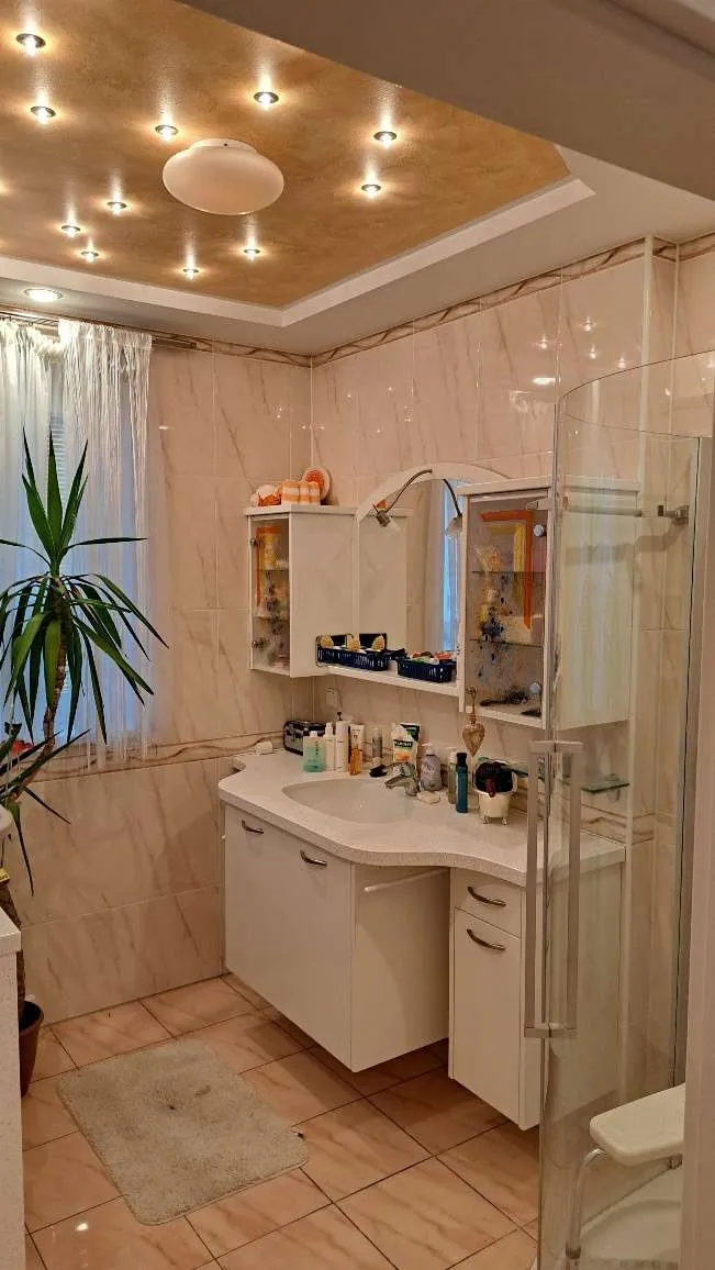 6 Monate billiger Wohnen! Traumhafte 3-Zimmer Wohnung mit Loggia – pohled 3