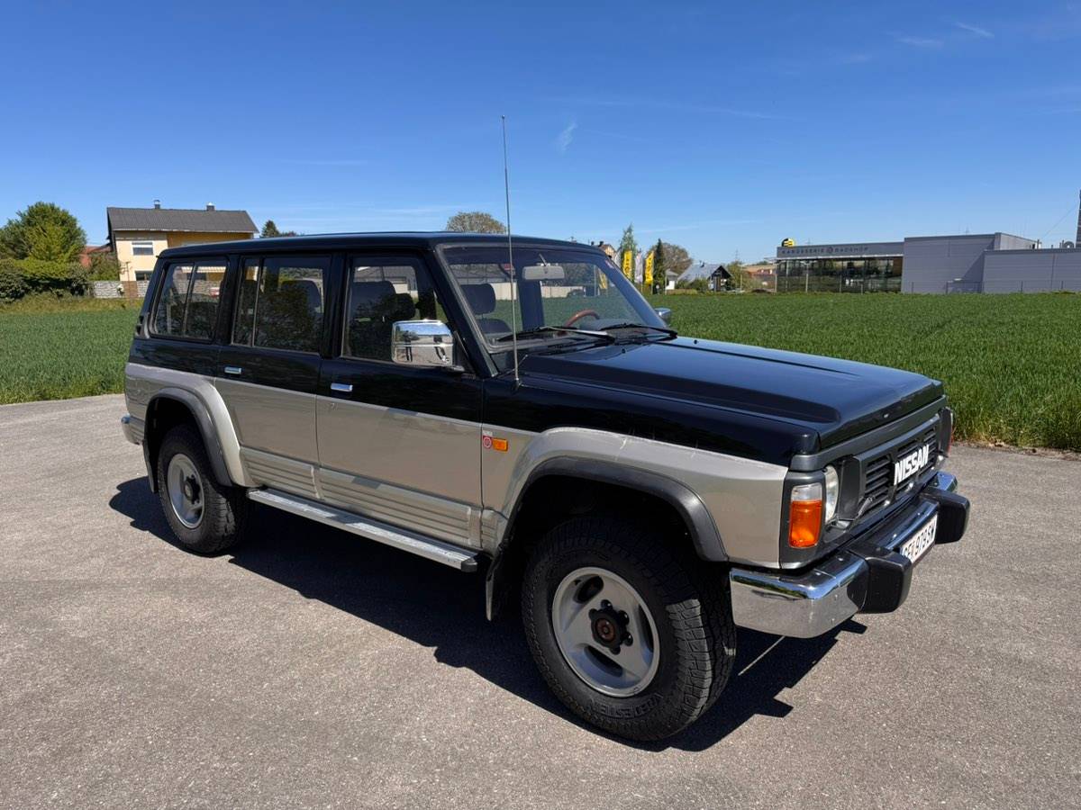 Nissan Patrol 2.8TD SUV / Geländewagen
