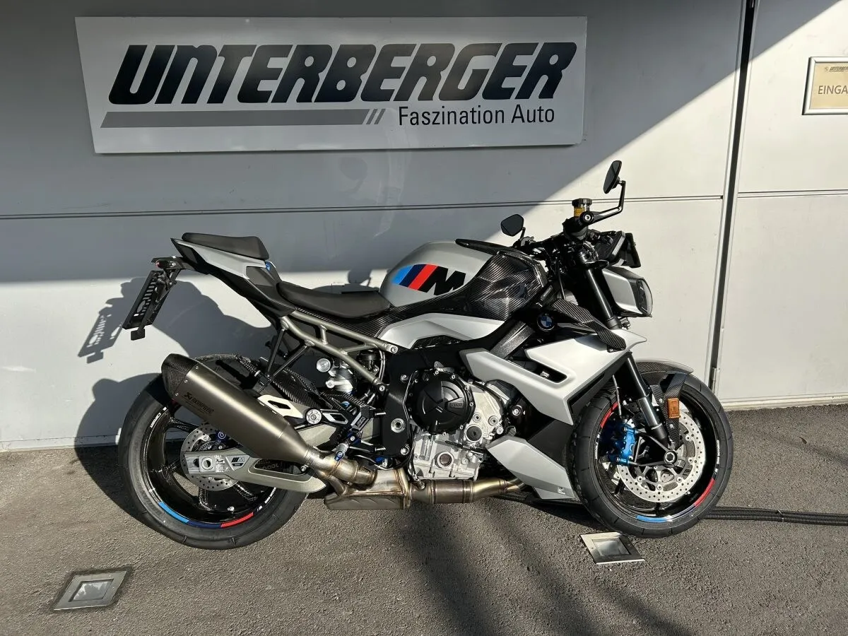 BMW M 1000 R