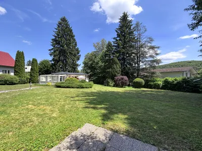 Grundstück kaufen in Sankt Pölten Land – 1 543 m², € 499.000 – Bild 1 von 28