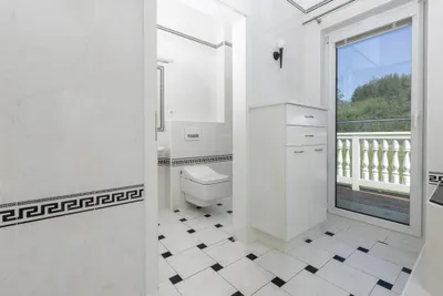 10-Zimmer-Immobilie kaufen in Vöcklabruck – 270 m², € 1.770.000 – Bild 13 von 34