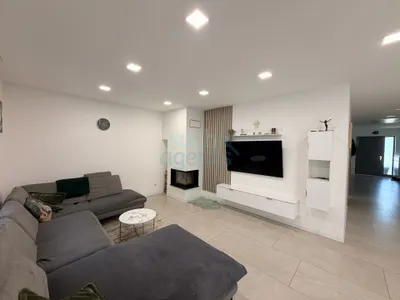 5-Zimmer-Haus kaufen in Perg – 142 m², € 549.000 – Bild 2 von 6