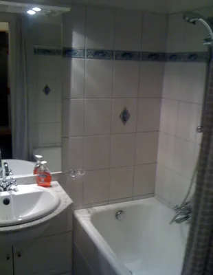 1-Zimmer-Wohnung mieten in Baden – 45 m², € 690 – Bild 3 von 4